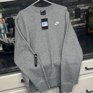 Nike sweatshirt